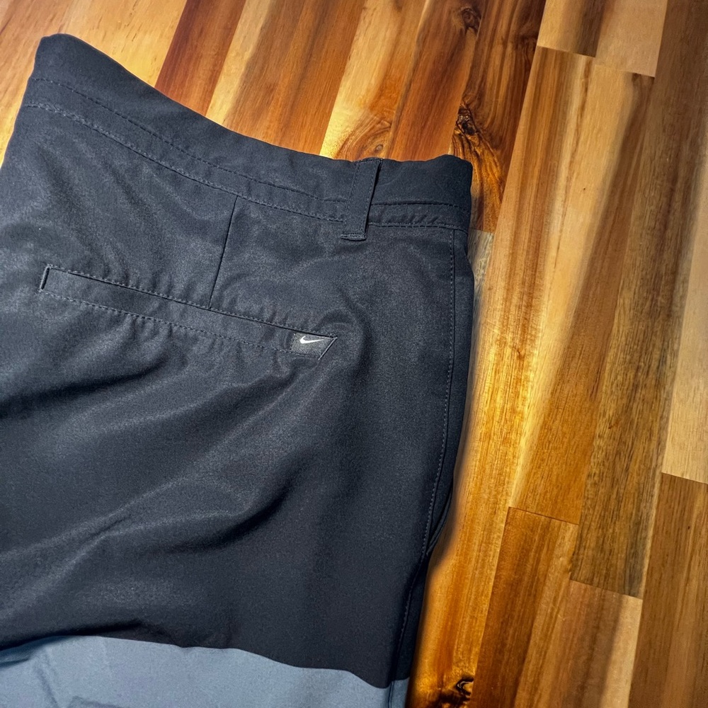 Nike Mens golf shorts